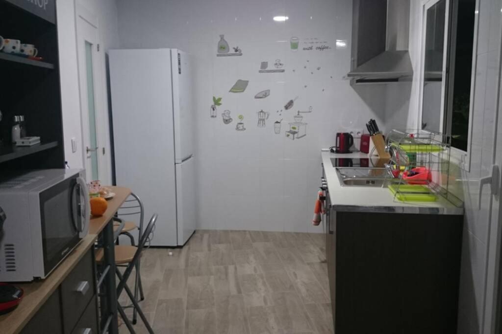 Espacioso Y Centrico Piso Con Zona Chill-Out Apartman Alicante Kültér fotó