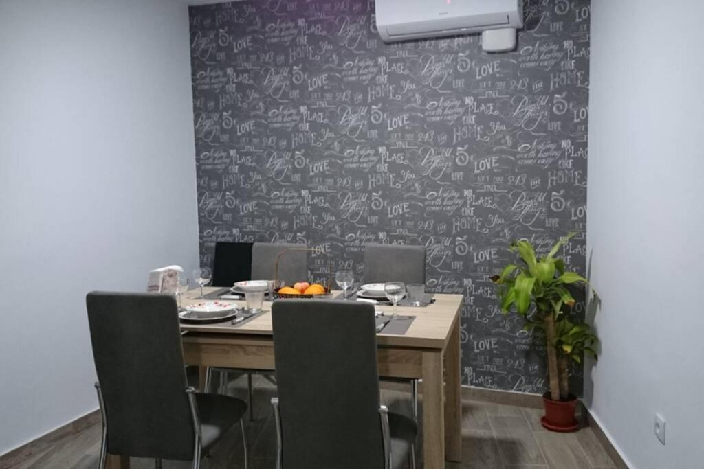 Espacioso Y Centrico Piso Con Zona Chill-Out Apartman Alicante Kültér fotó