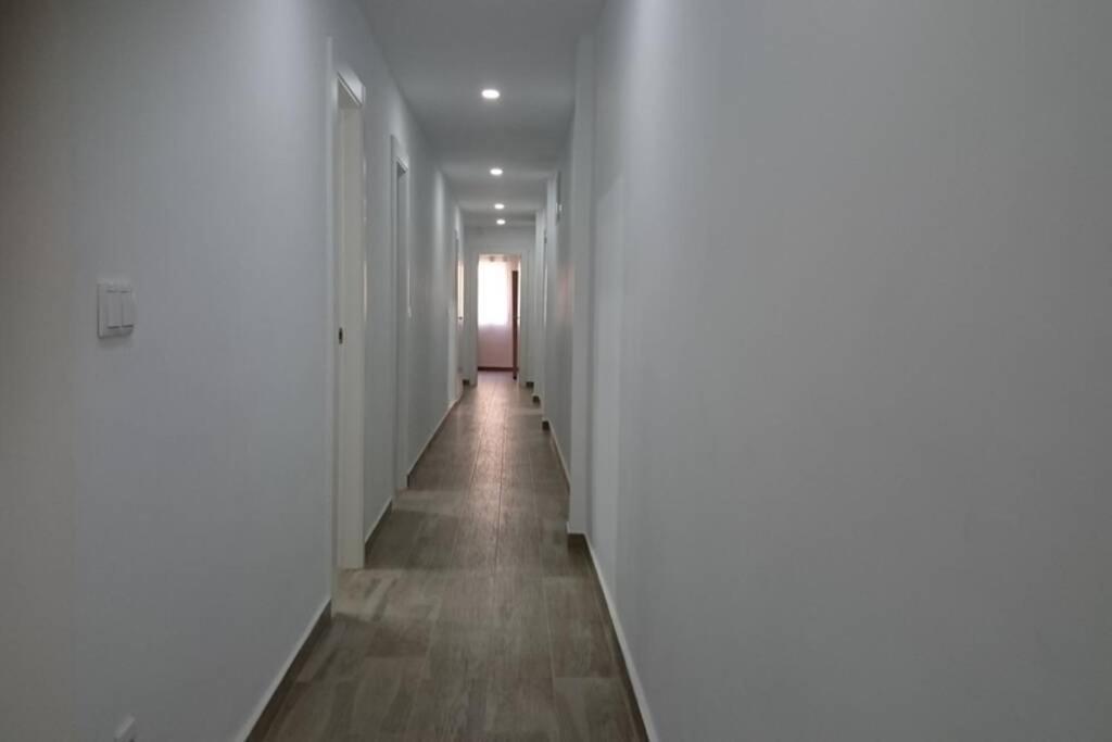 Espacioso Y Centrico Piso Con Zona Chill-Out Apartman Alicante Kültér fotó