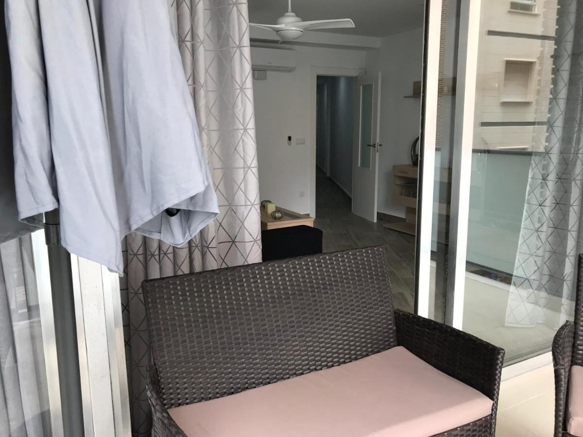 Espacioso Y Centrico Piso Con Zona Chill-Out Apartman Alicante Kültér fotó