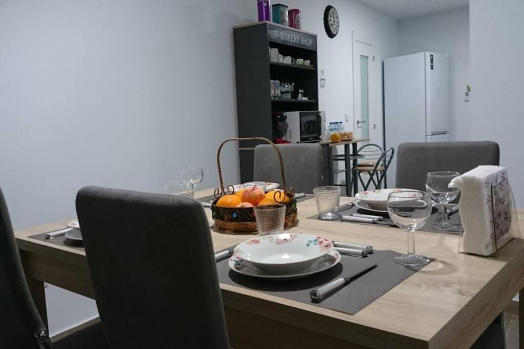 Espacioso Y Centrico Piso Con Zona Chill-Out Alicante Kültér fotó