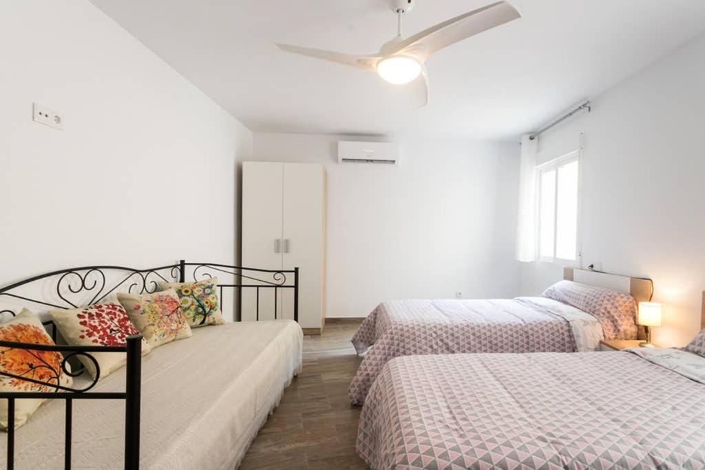 Espacioso Y Centrico Piso Con Zona Chill-Out Alicante Kültér fotó